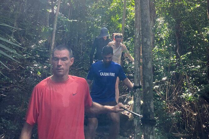 Magens Bay Trail Hiking Tour