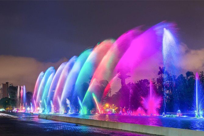 Magic Fountains Park & Barranco Tour by Night (Small Group) - FAQs