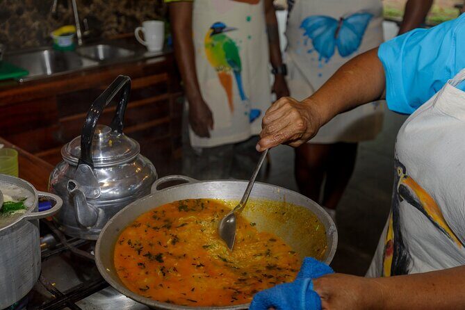 Manuel Antonio Local Cooking Class with Botanical Garden Tour - Detailed Review of the Manuel Antonio Cooking & Botanical Tour