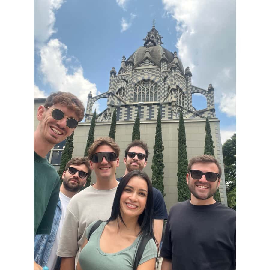 Medellin: City Center and Comuna 13 Guided Tour - Navigating Medellín’s City Center