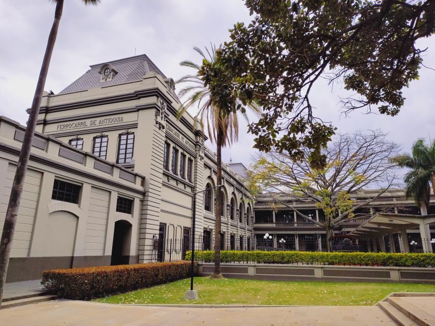 Medellin downtown: History and culture through fun stories - A Deep Dive Into the Medellín Downtown Tour