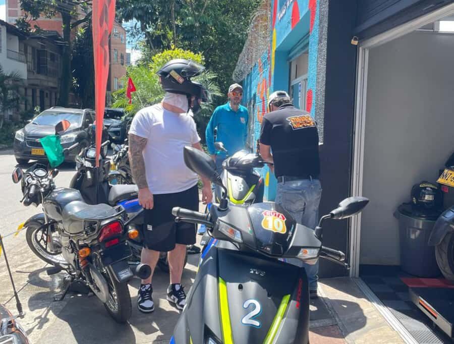 Medellín on Wheels: A Cultural Adventure Through Downtown - Practical Details & What to Expect