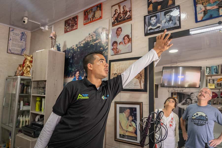 Medellín: Pablo Escobar Tour incl. museum & transportation - Who Should Take This Tour?