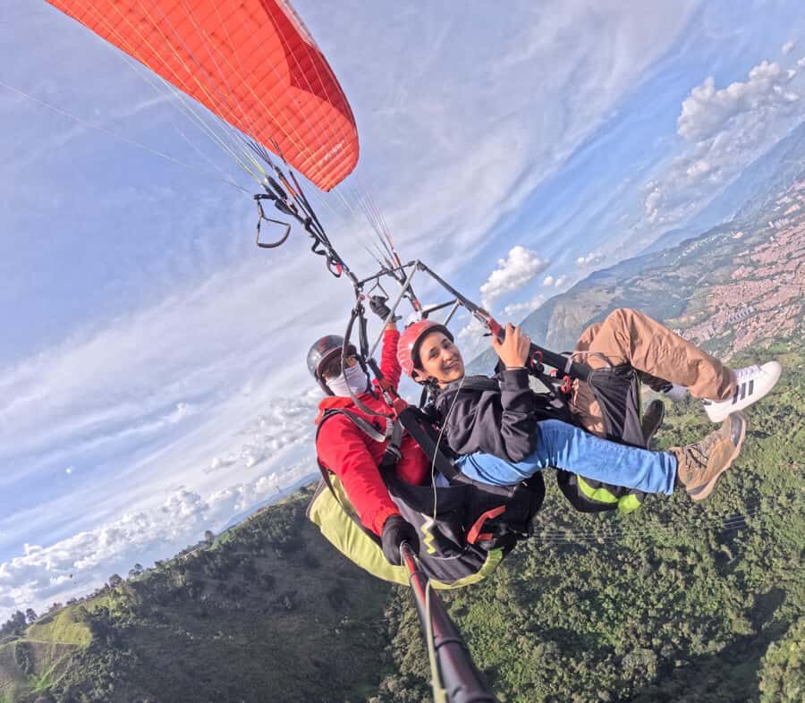 Medellin: Paragliding flight with GoPro photos and videos - Breaking Down the Tour Itinerary
