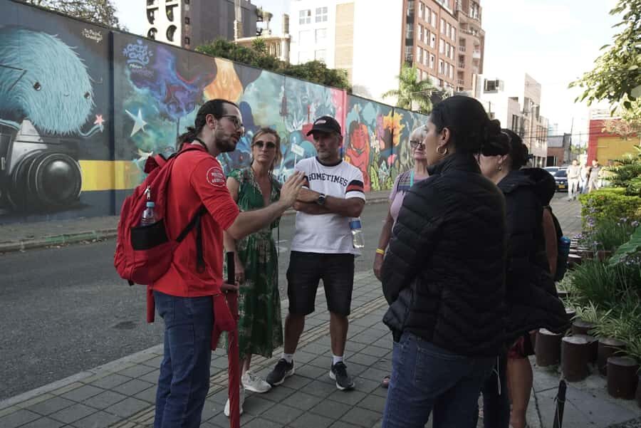 Medellin Private City Tour with Comuna 13, Museums or Coffee - Museums and Coffee: Deepening Your Cultural Experience