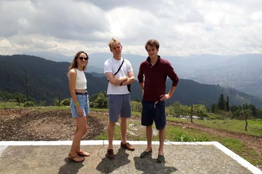 Medellin: Private Pablo Escobar History Tour - Exploring Medellín’s Dark Past with a Private Touch