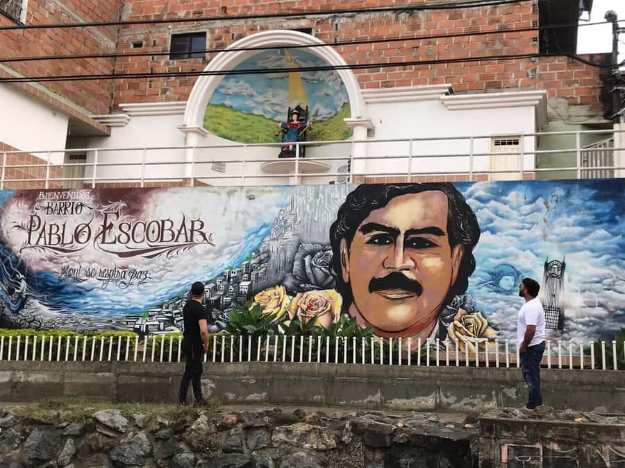 Medellín: Private Pablo Escobar Tour with Cable Car Ride - What Makes This Tour Special?