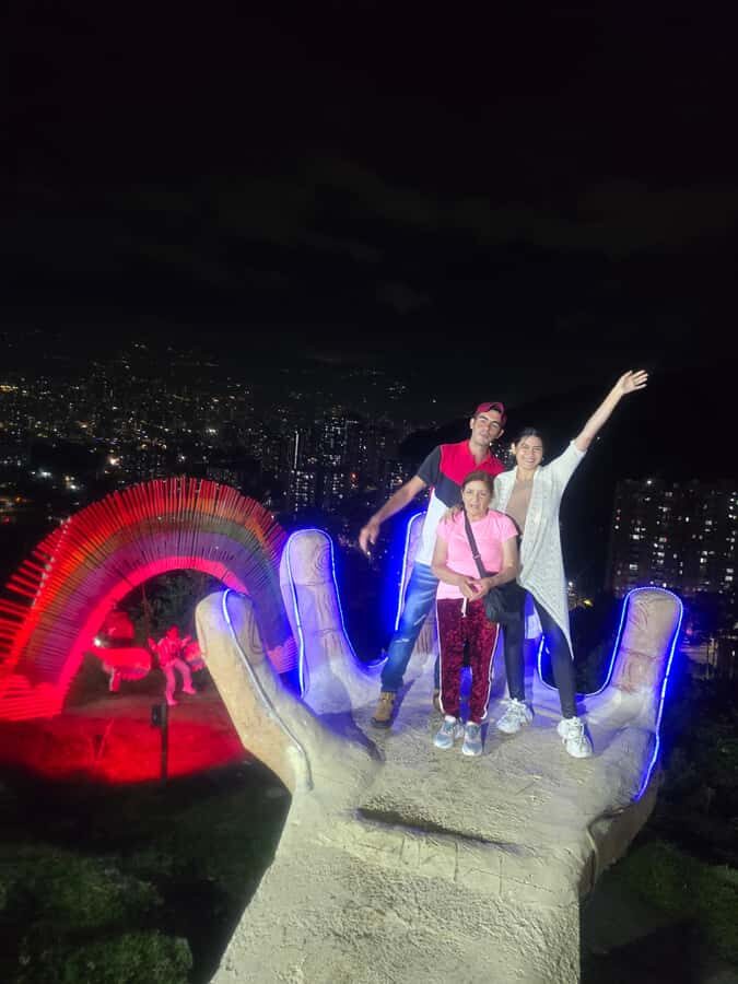 Medellin: Tour of viewpoints, selfie zone, adventure and dinner included. - An In-Depth Look at the Tour Experience