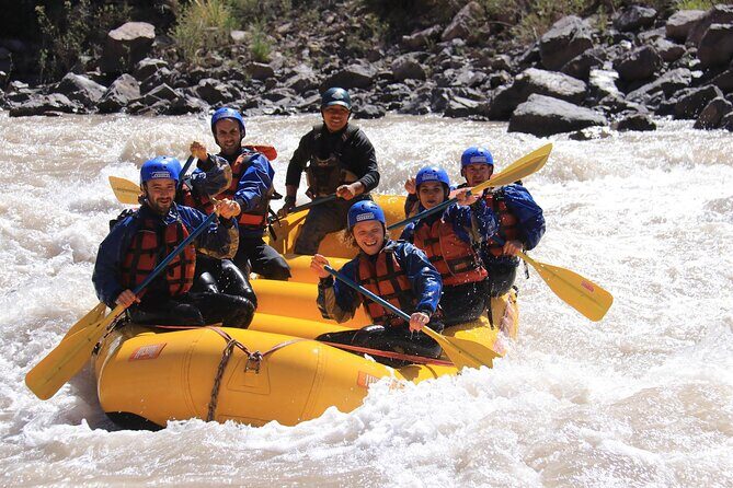 Mendoza Adventure with Rafting and Asado Lunch - Rafting on the Mendoza River: An Adrenaline Boost