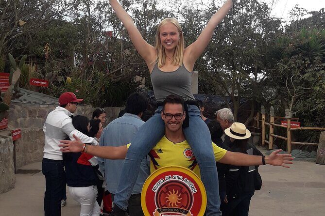 Middle of the World shuttle Tour - A Closer Look at the Middle of the World Shuttle Tour