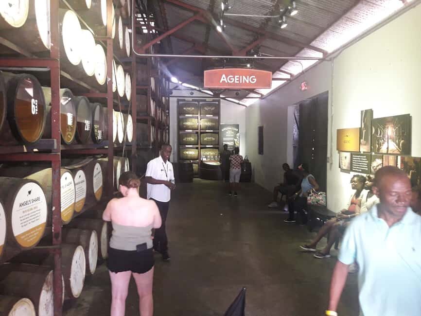 Montego Bay: 8-Hour Appleton & Pelican Bar Return Transfer - Key Points