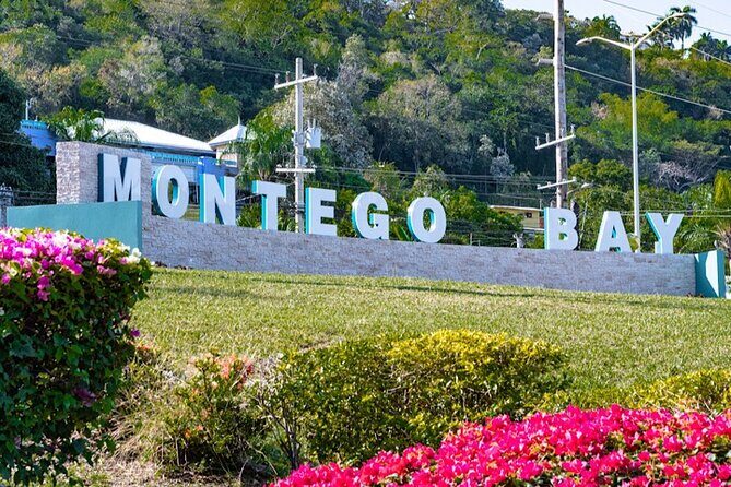 Montego Bay Airport Private Transfer To Montego Bay Hotels - A Detailed Look at Your Airport Transfer Experience