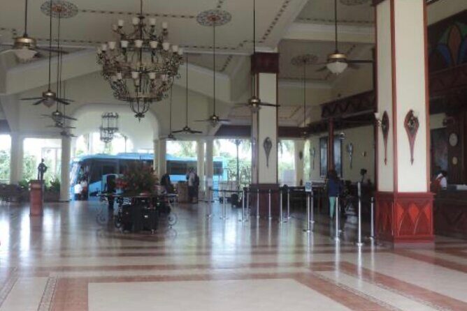 Montego Bay Airport transfer to Riu Negril - FAQs