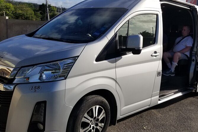 Montego Bay airport transfers - A Detailed Look at the Montego Bay Airport Transfers with utontours