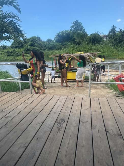 Montego Bay: Bamboo Rafting with Limestone Foot Massage - Why This Tour Stands Out