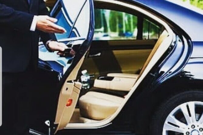 Montego Bay Luxury Airport Transfers - FAQ