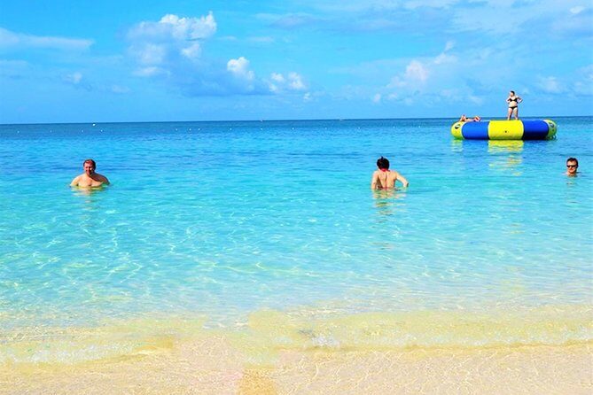 Montego Bay Shore Excursion: Doctor's Cave Beach & Montego Bay City Highlights