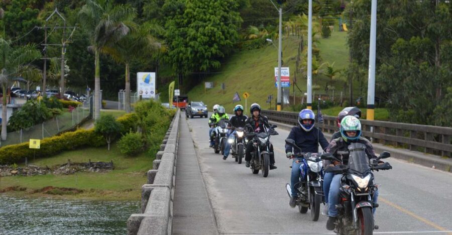 Motorcycle tour from Medellin to Guatape - Why This Tour Stands Out