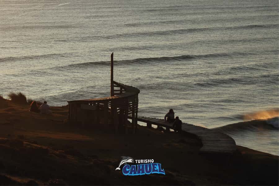 Muelle del Tiempo: dune and sea. - FAQ