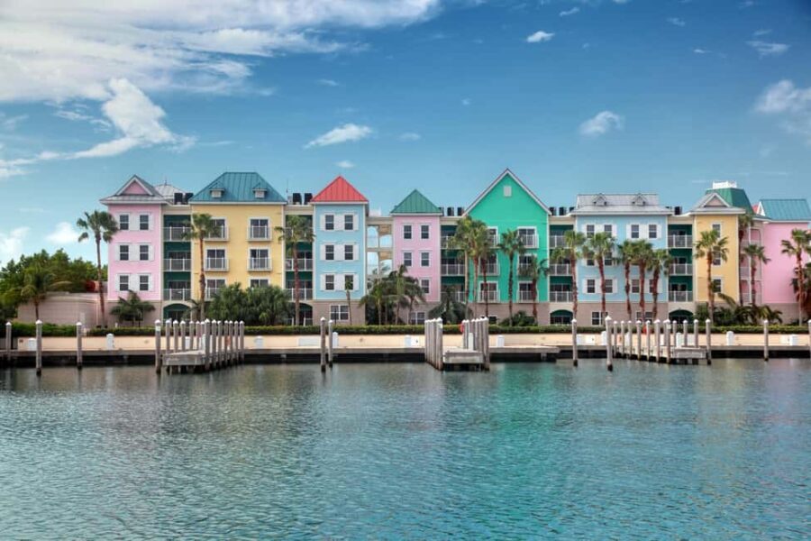 Nassau: Sightseeing, Snorkeling, & Shopping Tour with Pickup - Exploring Nassau in Detail