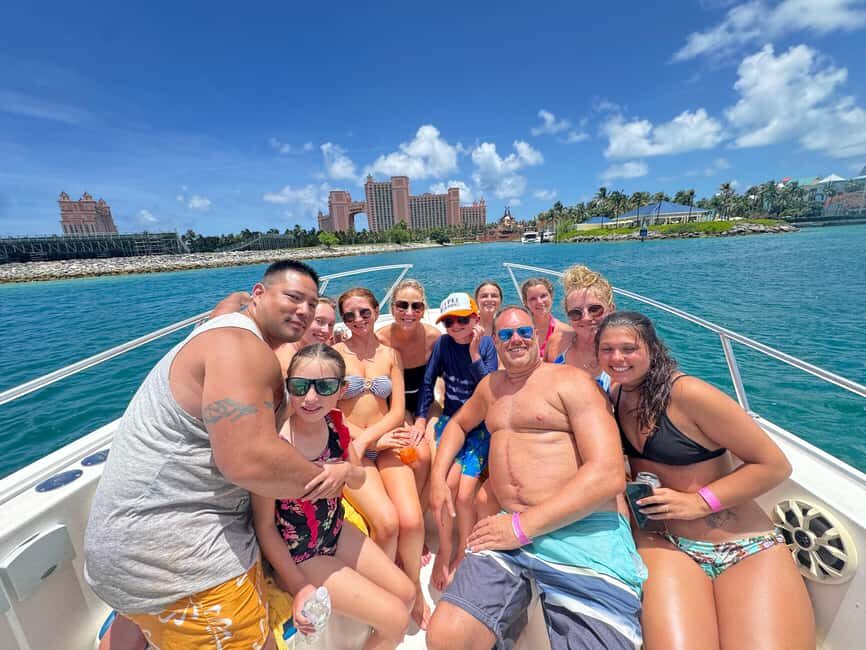 Nassau: Swimming Pigs and Turtles Boat Tour with Snorkeling - Why This Tour Works Well