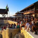 Negril 7 Miles Beach, Ricks Cafe and Shopping - FAQ