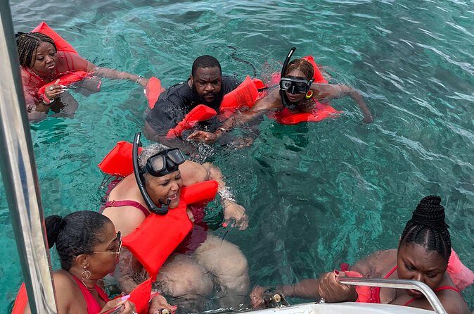 Negril Catamaran Cruise with Snorkeling  From Falmouth Resorts - Who Will Love This Tour?