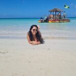 Negril Seven Mile beach, Catamaran Cruise ,Parasailing,with Sunset at Ricks Cafe - An In-Depth Look at the Tour