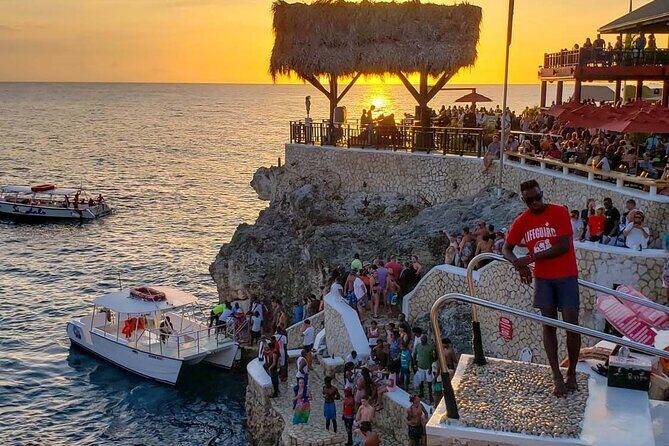 Negril Seven Mile Beach & Ricks Cafe - A Complete Look at the Tour Experience