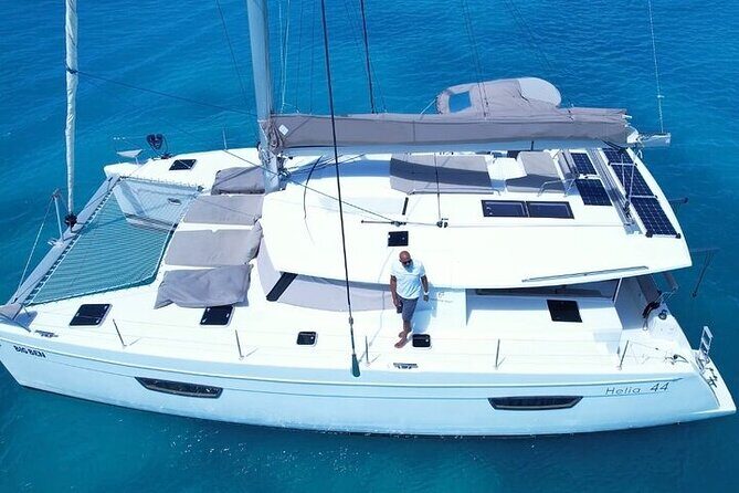 Noah's Ark Beach Club Tour Catamaran 44 Big Ben - In-Depth Look at the Itinerary