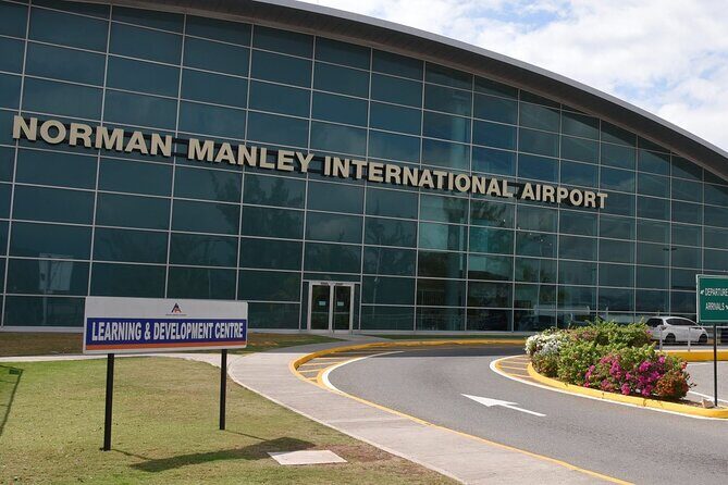 Norman Manley International Airport Kingston to Ocho Rios Hotels - The Experience in Detail