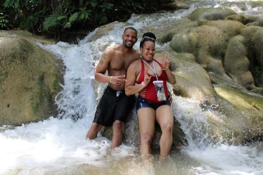 Ocho Rios: Blue Hole & Dunn's River Falls Full-Day Tour