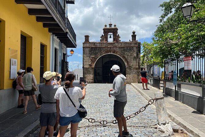 Old San Juan Historical Walk, Shopping, and Dining w/ Transport