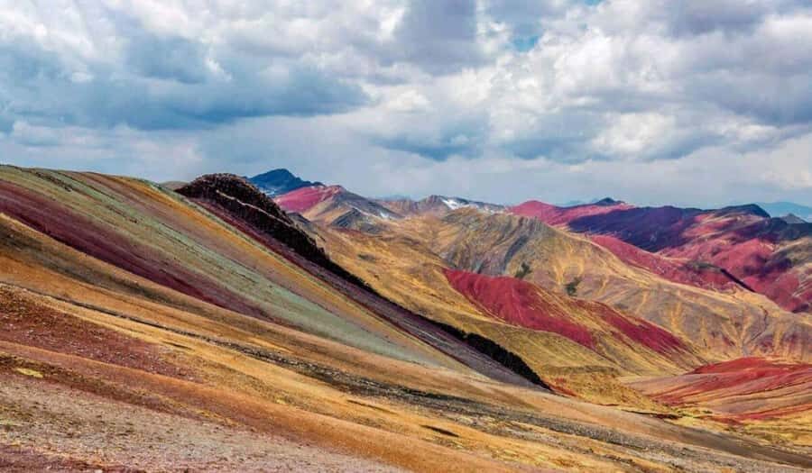 ONE DAY HIKING EXPERIENCE IN PALCOYO - Is This Tour Worth It?