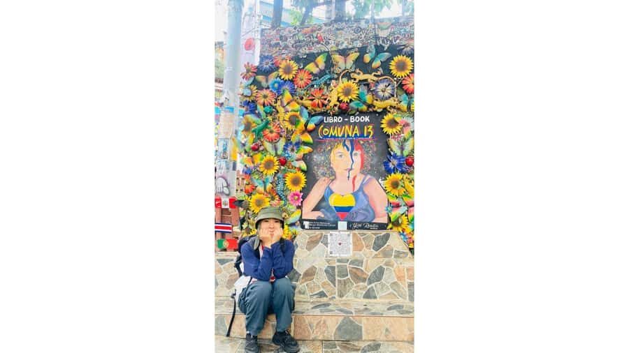 Pablo Escobar and Comuna 13 : A History of Contrasts - A Deep Dive into the Experience