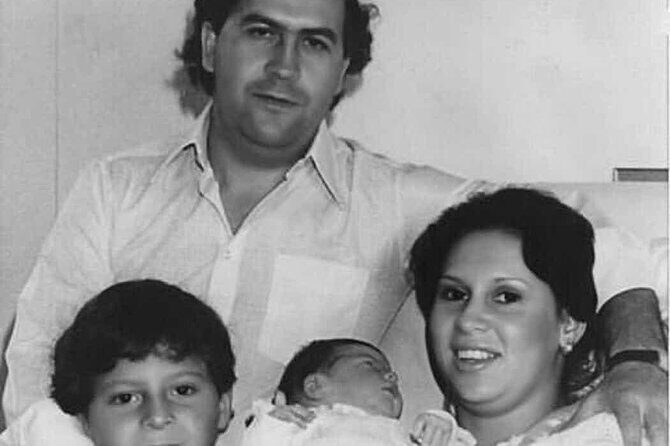 Pablo Escobar private tour - A Closer Look at the Tour Itinerary