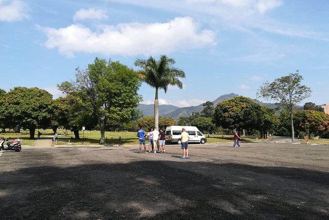 Pablo Escobar Tour - Private and affordable TOUR - The New Colombia - Key Points