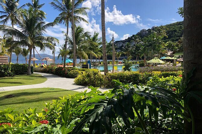 Paradise Taxi & Tours USVI-St. Thomas Airport Transfer to Wyndham Margaritaville