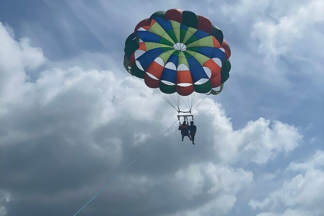 Parasailing and Jet Ski with Private Transportation from Montego Bay - Who Will Love This Tour?