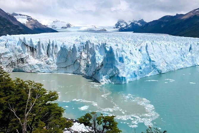 Perito Moreno Glacier with guide + GPS navigation Travel - Who Should Consider This Tour?