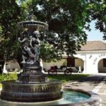 Pre or Post Valparaiso Cruise with Santiago City Tour and optional Vineyard - What Travelers Appreciate Most (and What They Wish Could Improve)