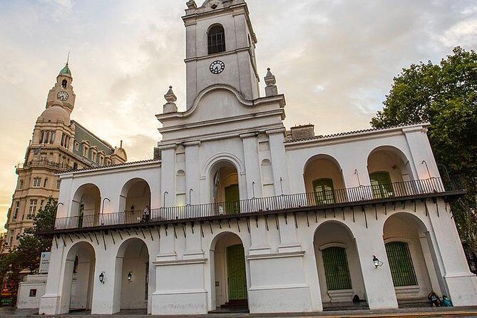 Premium City Tour - Optional Navigation with Open Bar by Grupo Summa Argentina - What We Loved About This Tour