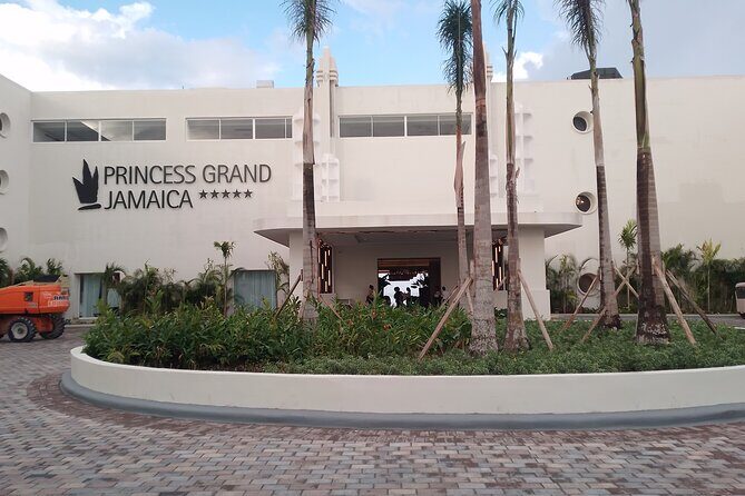 Princess Grand Jamaica Private Airport Transfer from Montego Bay - What the Experience Looks Like Step-by-Step