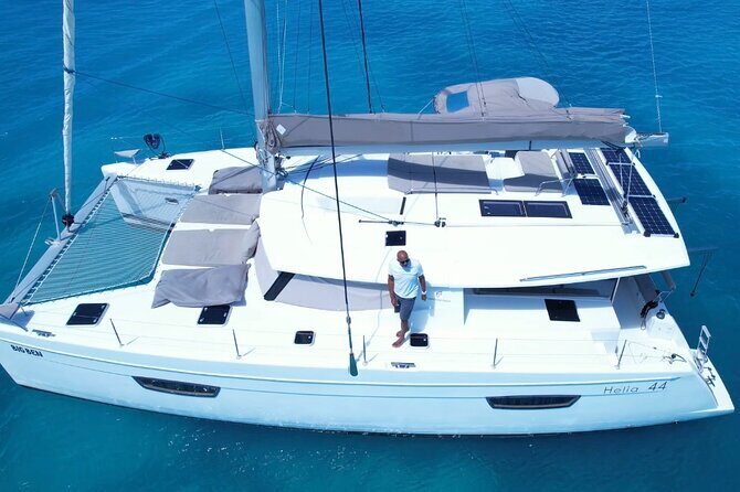 Private Afternoon Tour Catamaran 44 Big Ben