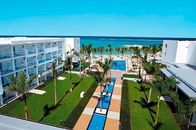 Private Airport Transfer from MBJ to Riu Palace Aquarelle - Analyzing the Value