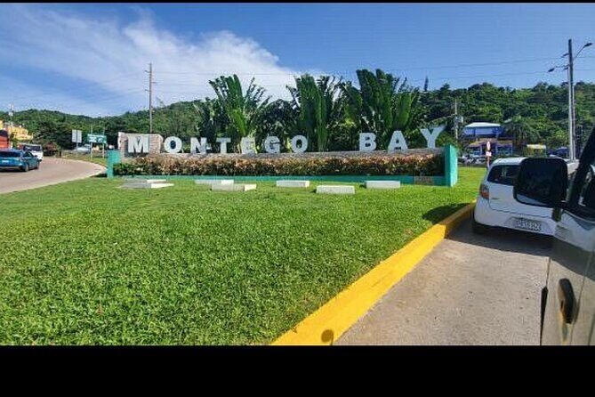 Private Airport transfer from Montego Bay To Ocho Rios . - Authentic Insights from Travelers