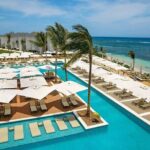 Private Airport Transfer to Excellence Oyster Bay Resort - Who Will Benefit Most from This Transfer?