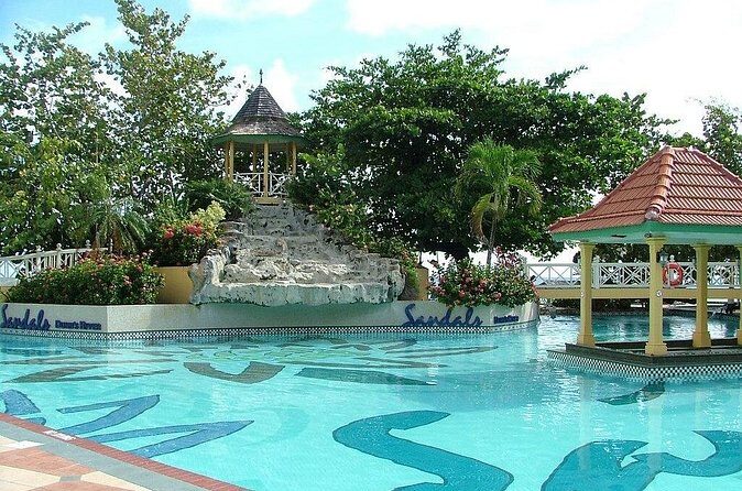 Private Airport Transfer to Sandals Dunn's River Resort - FAQs