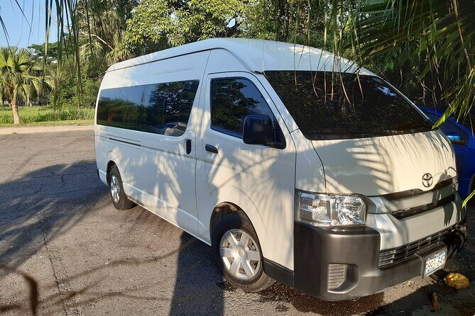 Private Arrival Transfer: El Salvador International Airport SAL to San Salvador - The Experience in Detail