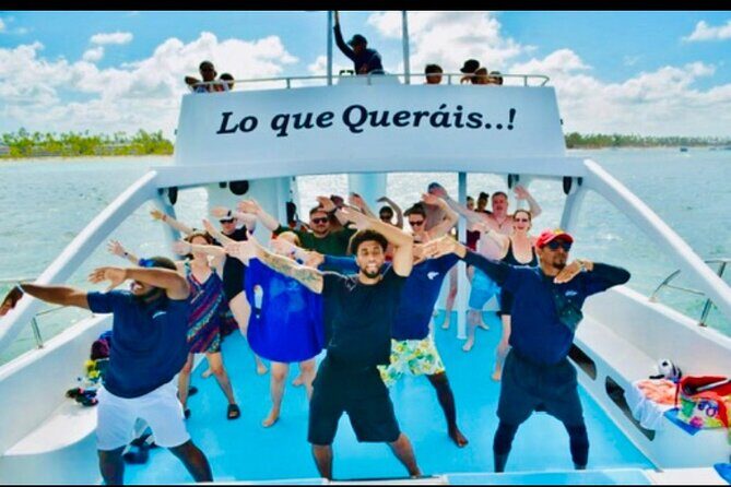 Private Catamaran Cruise with Slide & unlimited drinks - A Deep Dive into the Catamaran Experience in Punta Cana